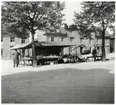 Västerås, Stora torget, (nu Bondtorget).
Torghandel, 1930-talet.