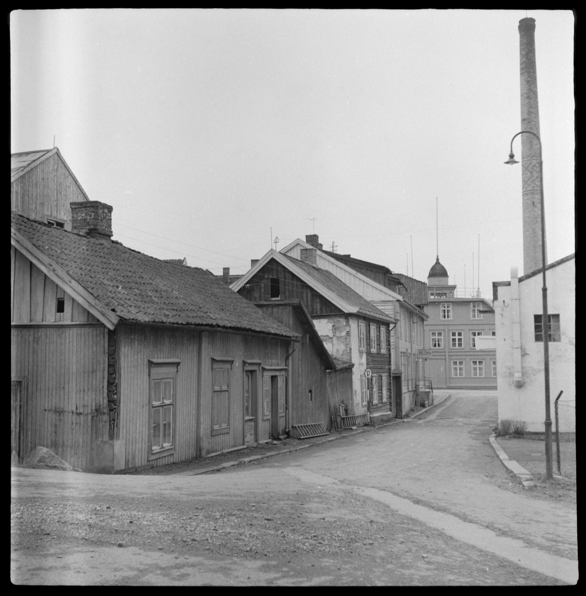 Lillehammer. Gjennom Elvegata mot Victoria hotel.