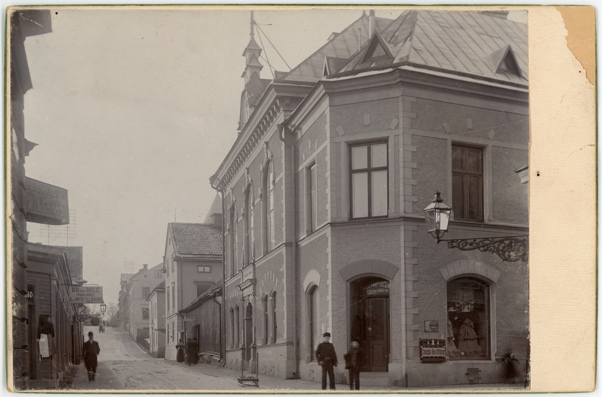 Jernbrogatan, Uppsala 1902