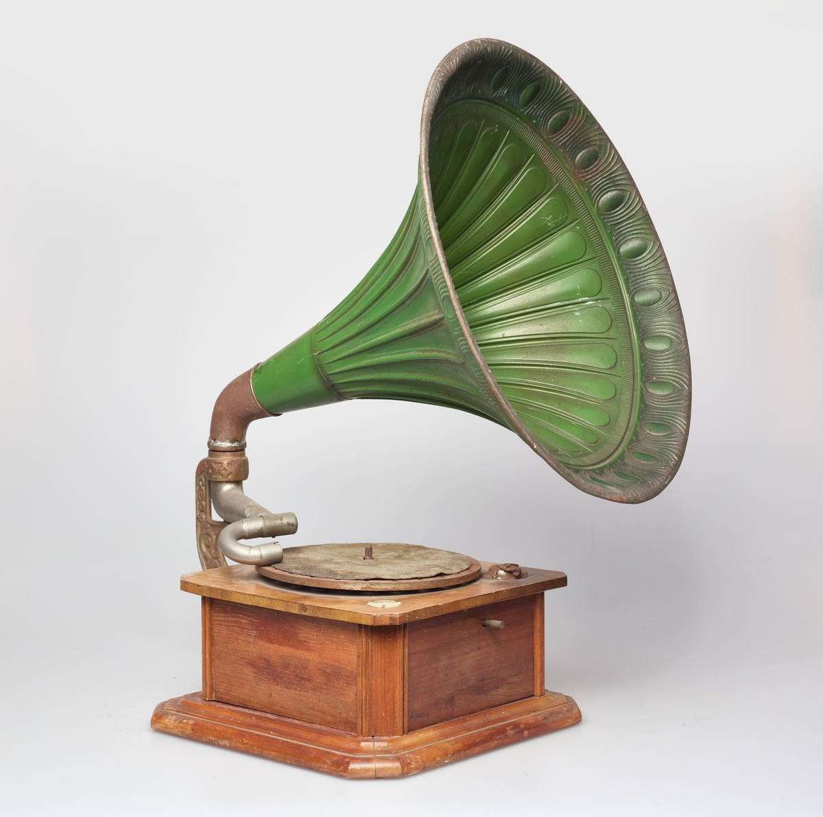 Grammofon med tut
