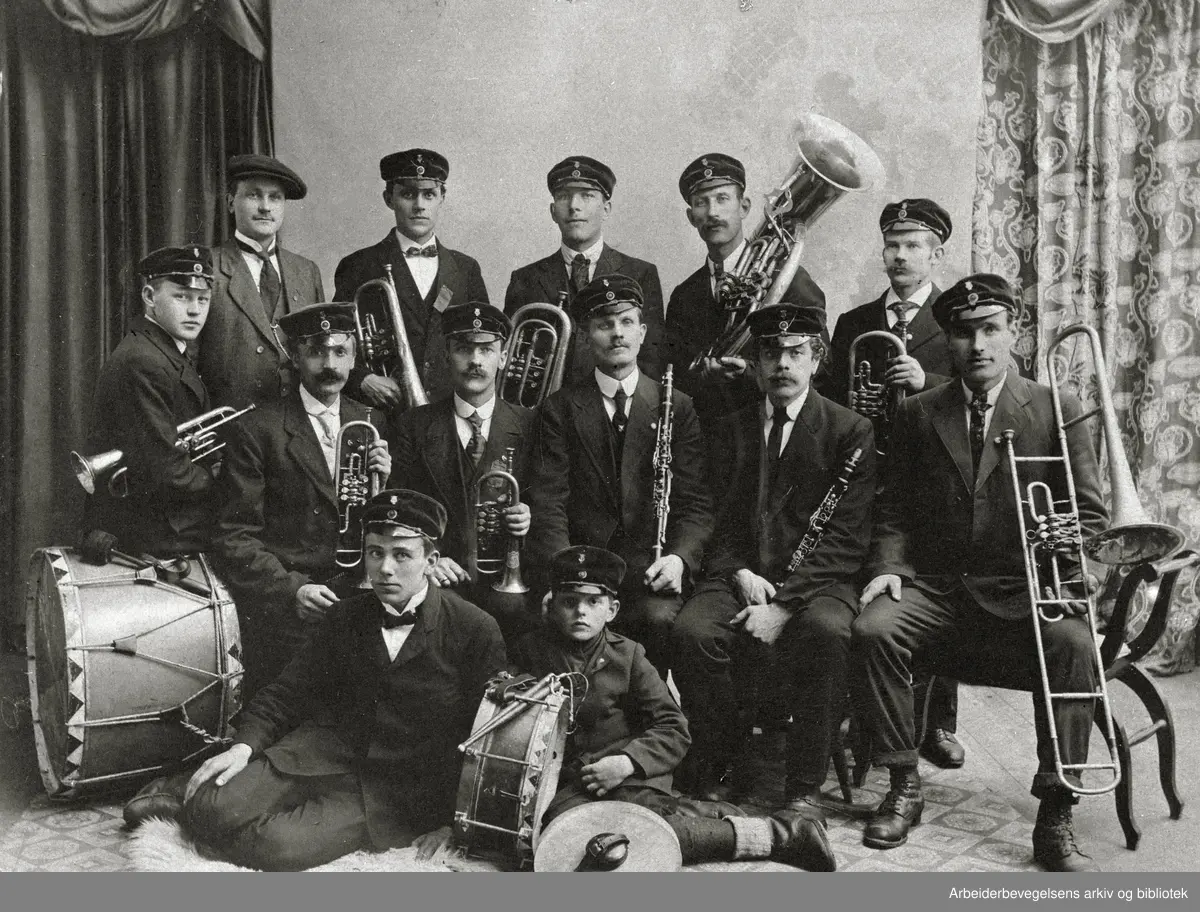 Sandnes Arbeiderforenings Hornmusikk 1915.