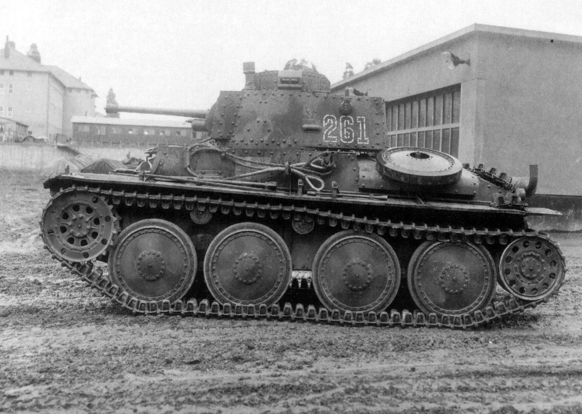 Strv m/41 -Garnisonsmuseet Skaraborg / DigitaltMuseum