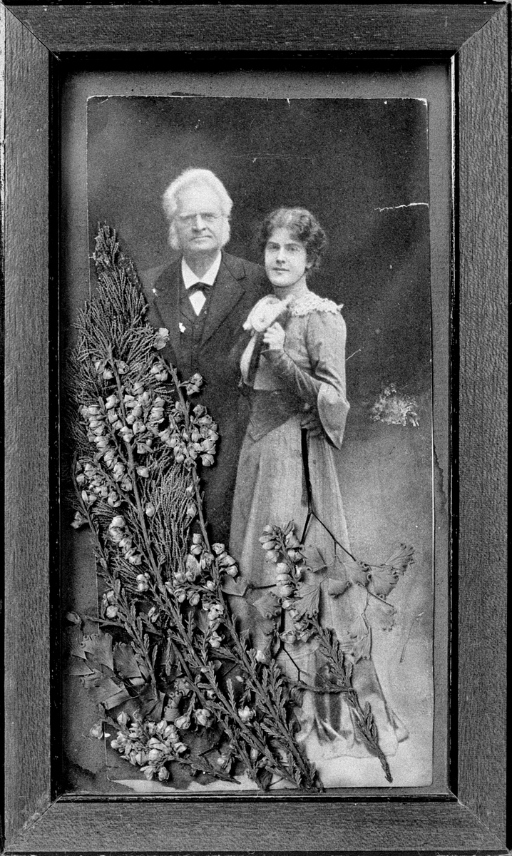 Bjørnson, Dagny, blomster, repro