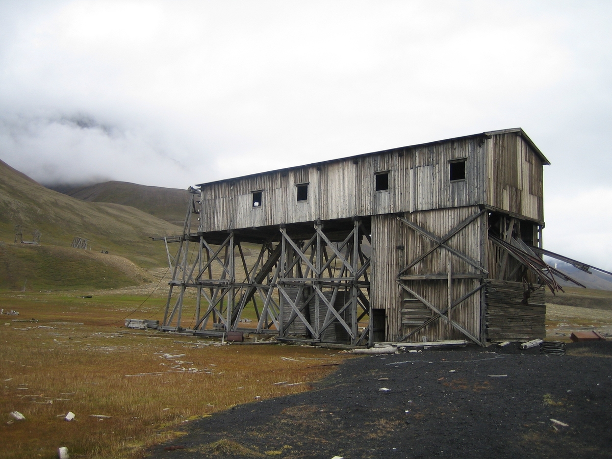 Taubanesentral i Hiorthhamn.