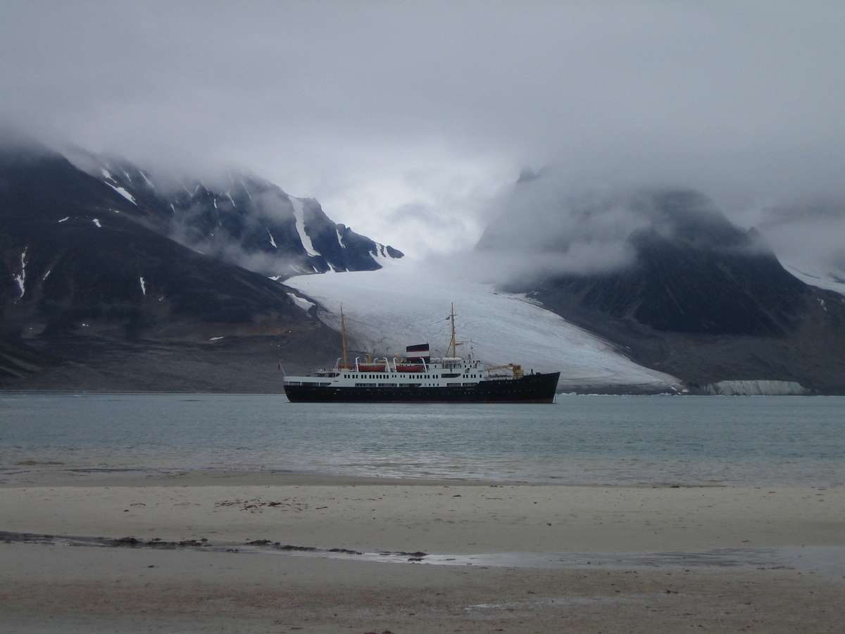 Nordstjernen i Magdalenefjorden.