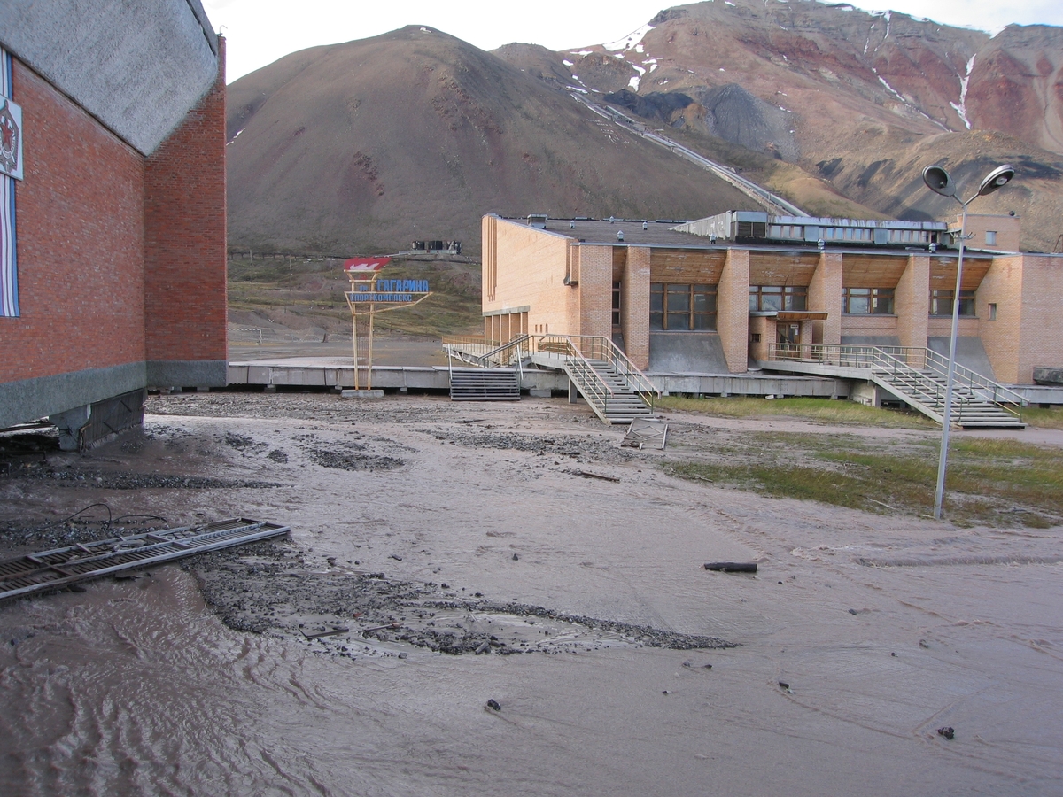 Pyramiden.