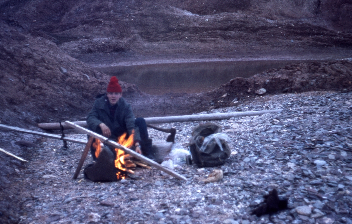 Kaffepause på Coraholmen. Bilde fra Bjørnar Nilsen, sønn av stiger Johannes Nilsen Støpseth som kom opp i 1948 og var her i 40 år.