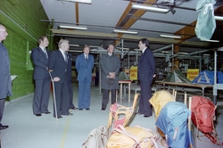 Kronprins Harald besøker Bergans Meis.