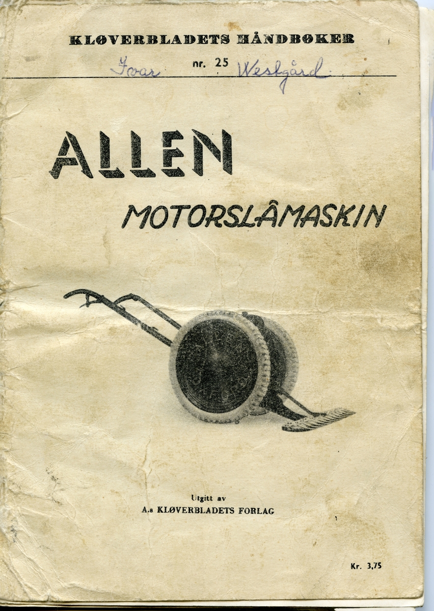 Grønn motorslåmaskin med to hjul. 