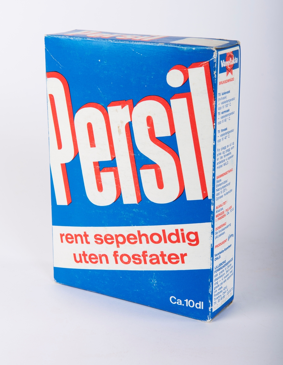 Persilprodukter og annet vaskemiddel. 
se også MBI.01139, MBI.01183. 

Består av:
6 pakker vaskemiddel
2 flasker vaskemiddel
1 pakke fotbad