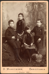 Fotograf Hans Maartmanns barn.