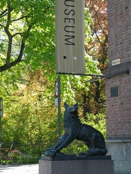 Skrubbefar [Bronseskulptur]