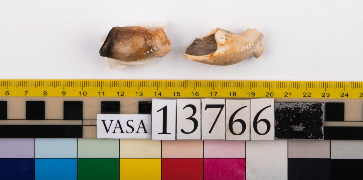 Två huvud till kritpipor.