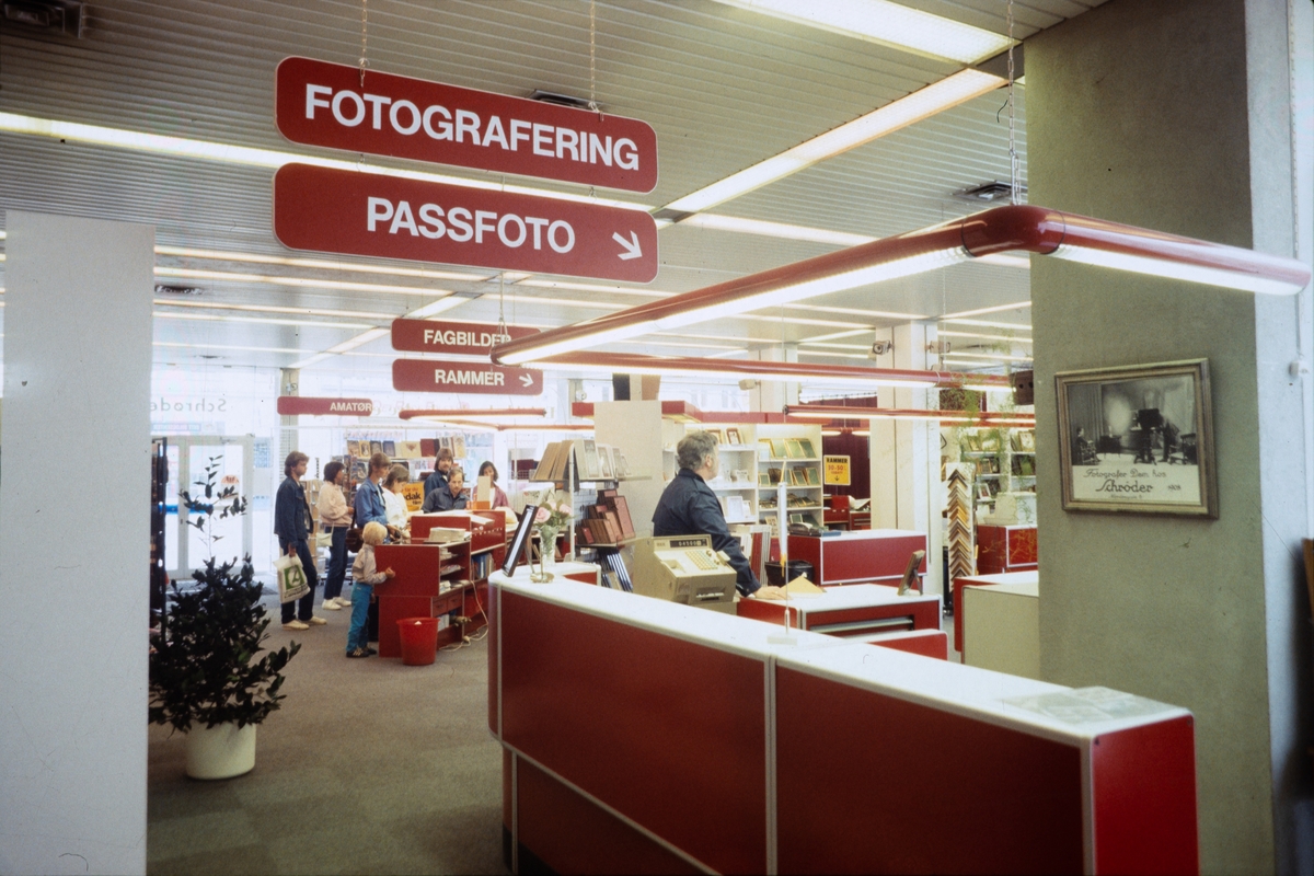 Fotograf Schrøders forretning