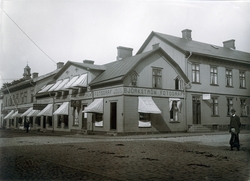 Byggmästare Johannes Nilssons fotoalbum