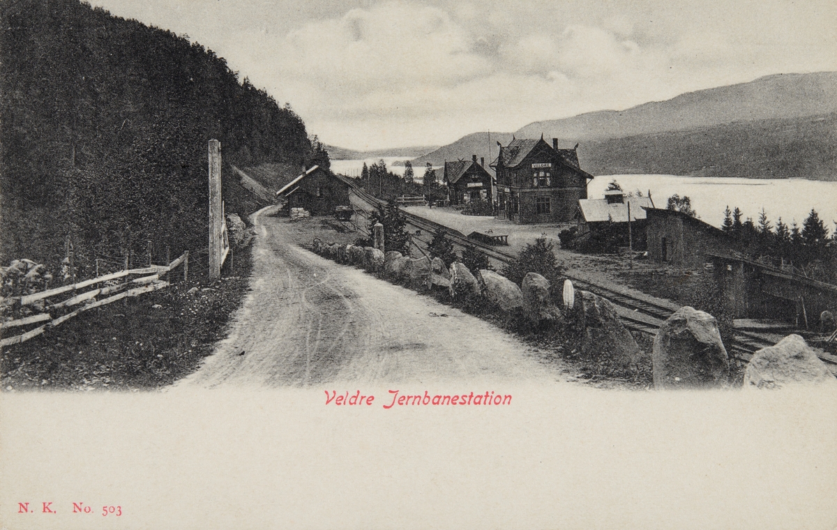 Postkort, Ringsaker, Veldre stasjon, Fangbergvegen, stabbesteiner,