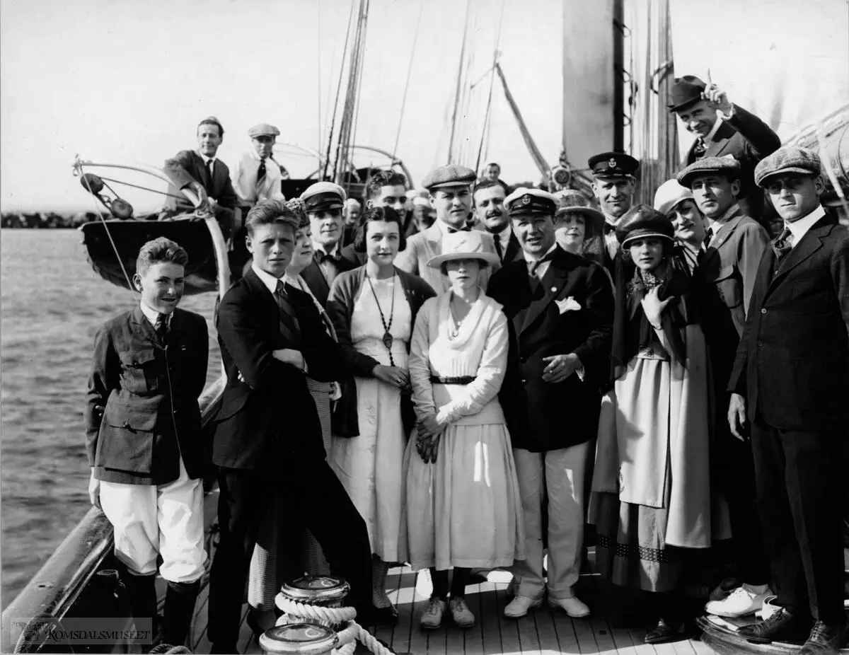 Fra Jonas Lied samlingen., "Onboard the Exen at Glen Cove, Long Island, with the Union Film Company, including Gloria Swanson"