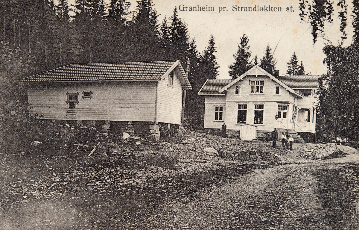 Postkort, Stange, Strandlykkja, Granheim landhandel, drevet av familien Gulbrandsen, poståpneri fra 1914, bygdeveg,