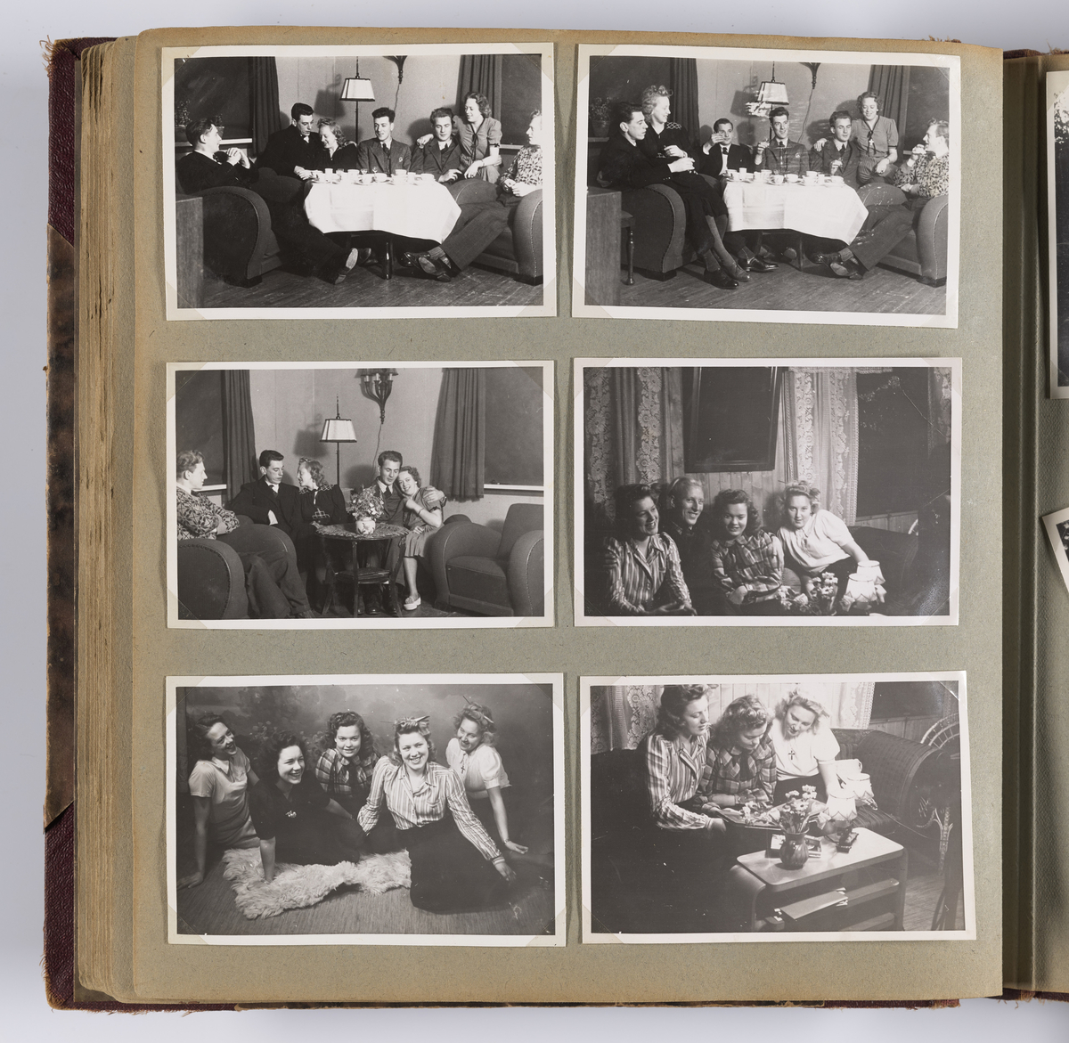 Diverse familiebilder og selvportretter til Synnøve Brændshøi tatt mellom 1938 og 1944. Albumet inneholder feriebilder fra Vrengen (Vestlandet), Vrengen bru, Tjøme, Ormelet pensjonat, Hurdalsjøen, Hamar, Lillehammer, Oslo, Trandum, Vigelandsparken.

Albumet inneholder bilder av Kronprins Olav på Trandum tatt i 1938. 

Julebilder og nyttårsaften bilder fra 1942/43.  
