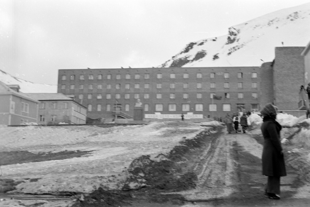 Torget i Barentsburg.