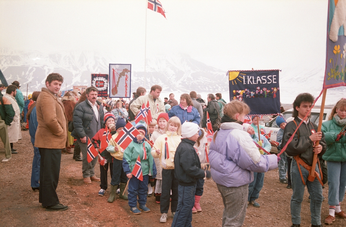 17. mai tog i Longyearbyen.