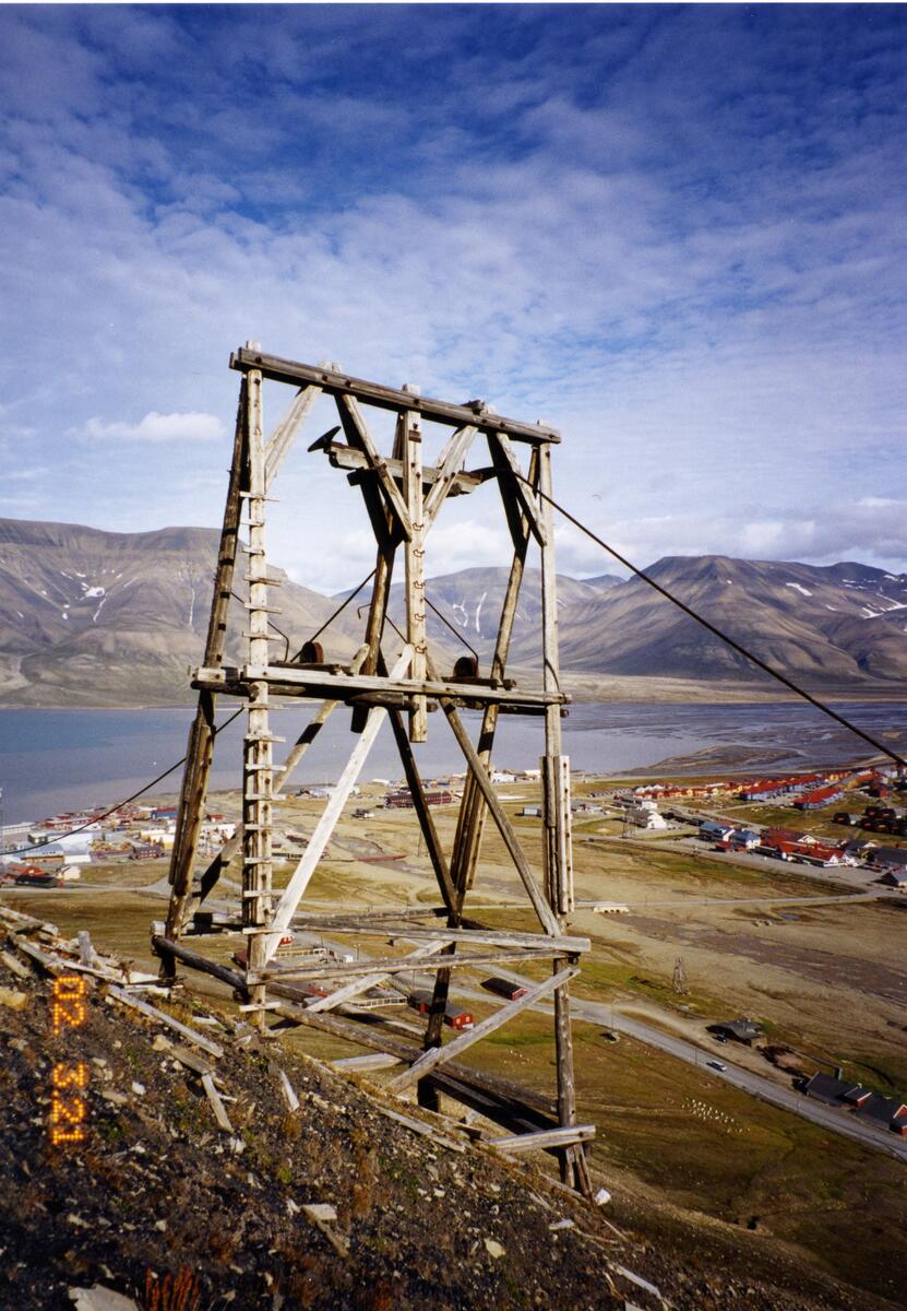 Bilder fra banken i Longyearbyen som ble nedlagt ved årsskiftet 2020/2021. Tilhører aksesjon SVB 2021-05