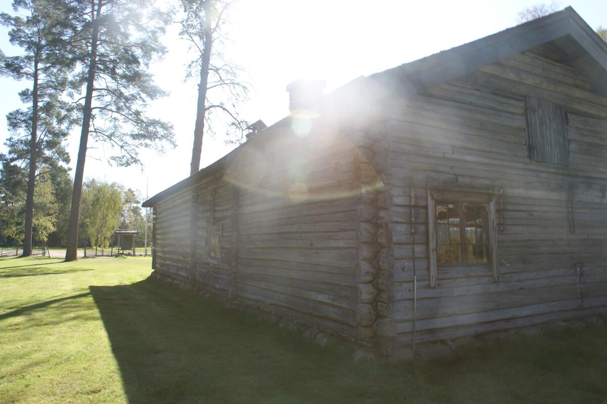 Rökstuga