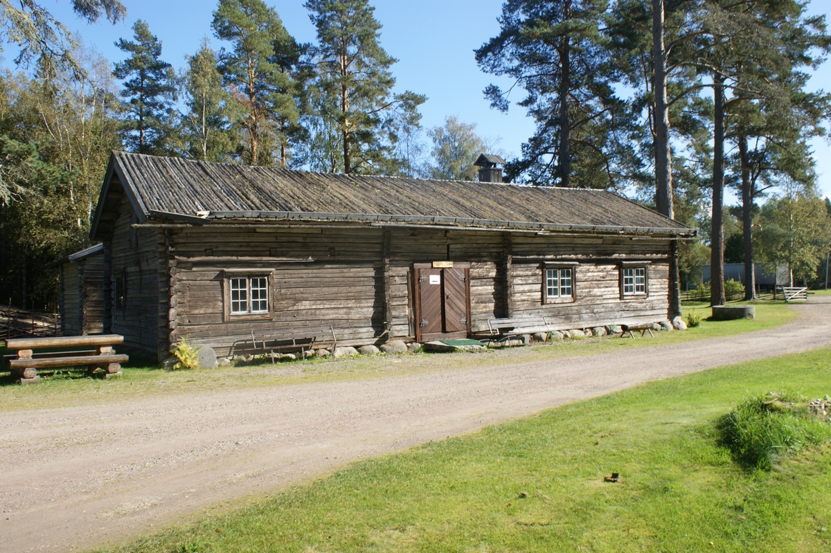 Rökstuga