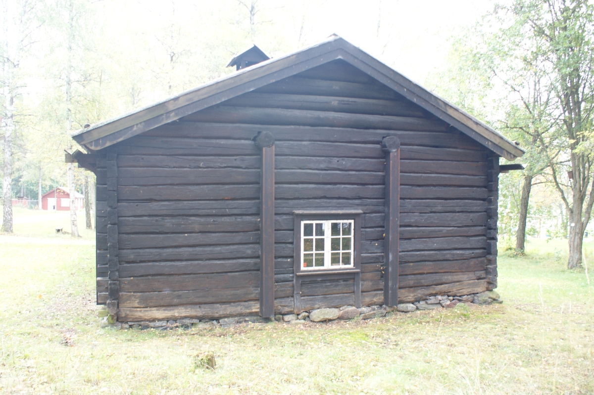 Rökstuga