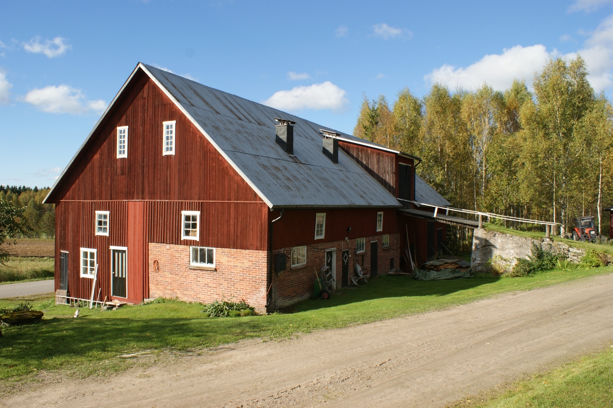 Ladugård/loge