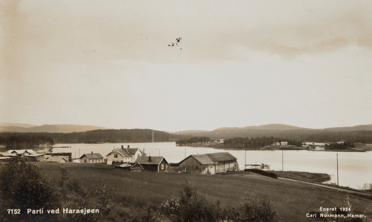 Postkort, Stange, Vallset Sag og Høvleri med Sagbakken, Harasjøen, gården Støen, i bakgrunnen Krokholen, Evenstad,