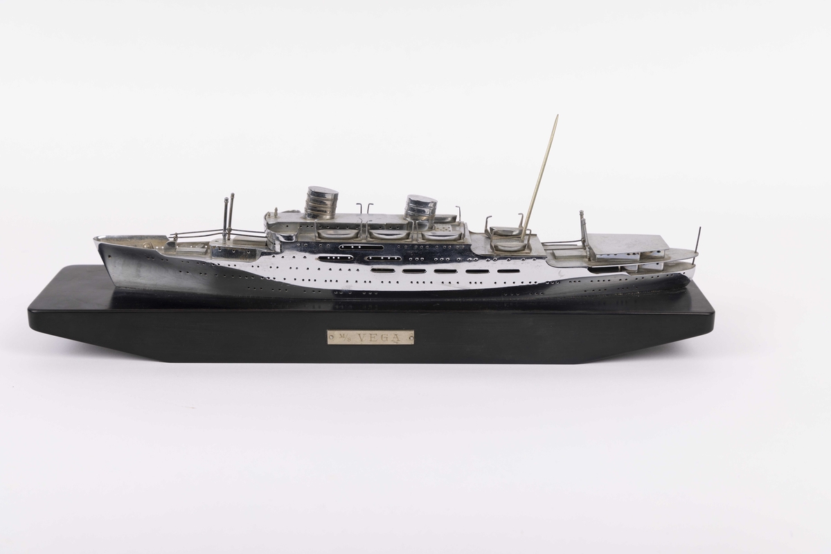 Modell av MS VEGA bg. 1938