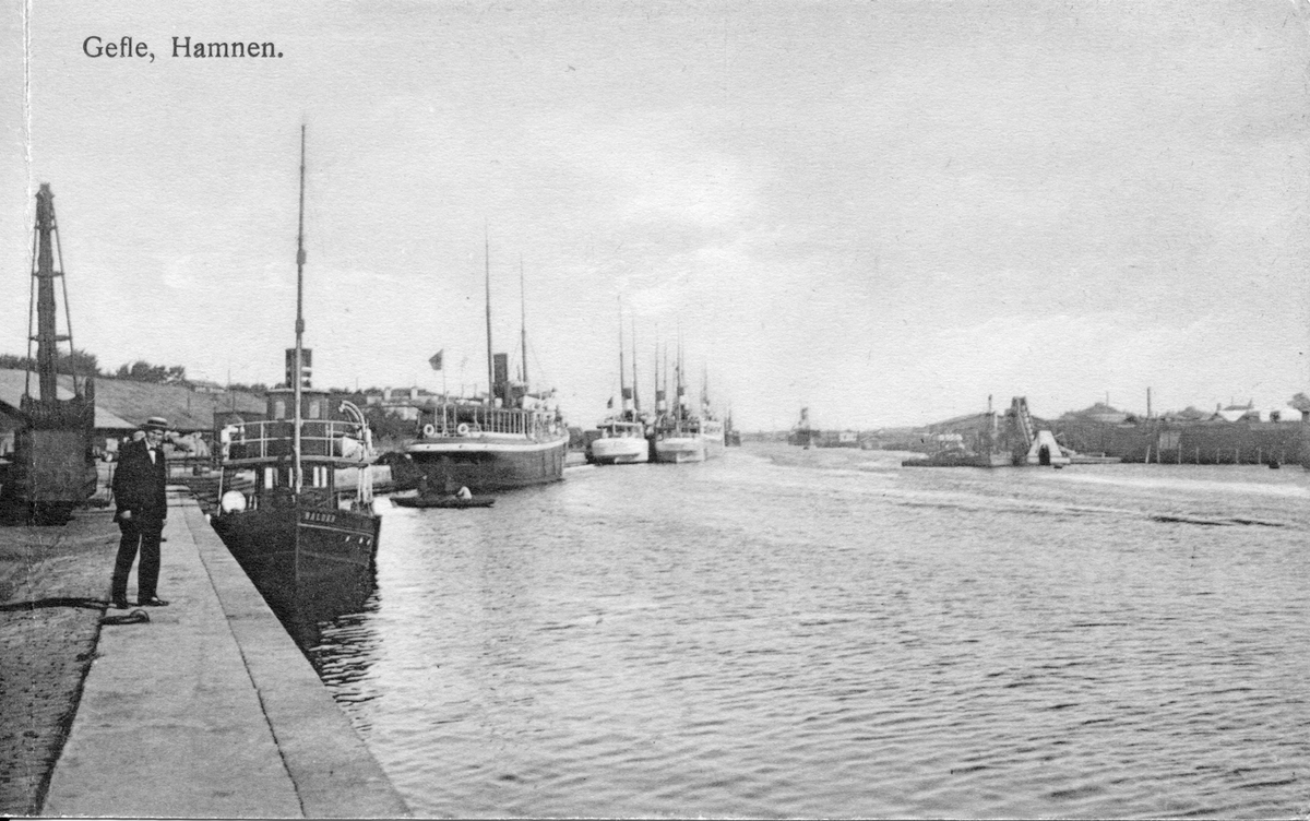 Gefle, Inre hamn. Ångbåten "Balder".