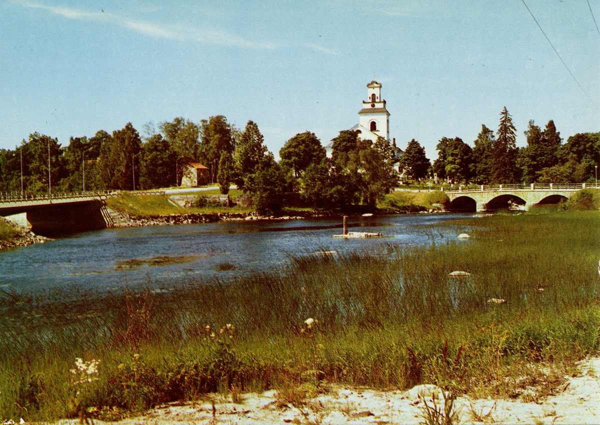 Forsa kyrka, Hälsingland. Kyrksjön