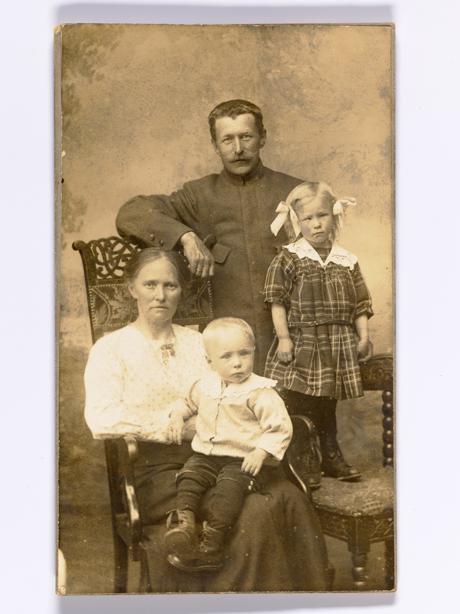 Familieportrett. Carte Visite  