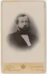 Porträtt på Patrik Henrik Otto, Magnus von Gegerfelt. Född 22 december år 1821 på Tolarp i Ödestugu socken.
död 28 februari år 1879 i Falun, Major, Fängelsedirektör.