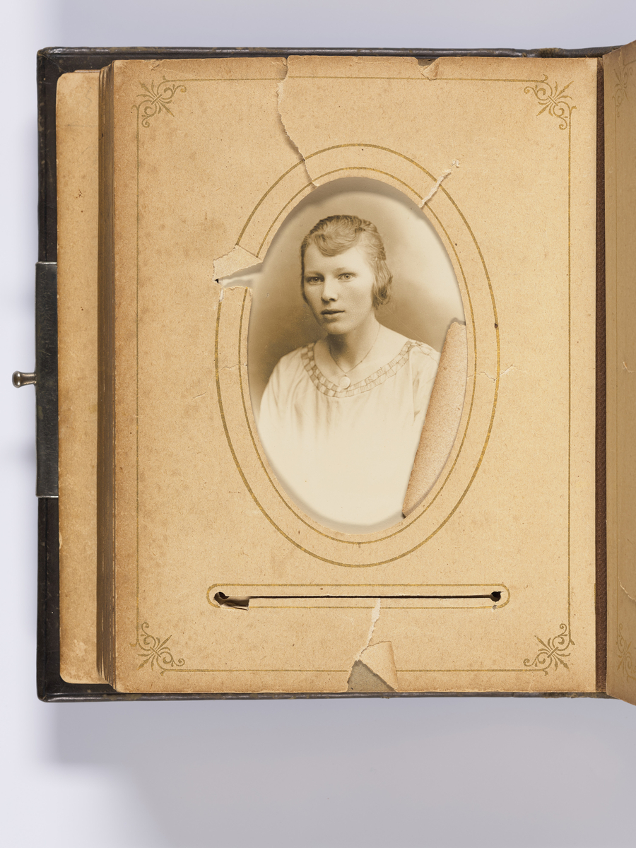 Fotoalbum med atelierfoto. Carte visite.