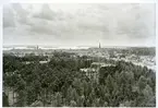 Västerås. 
Vy från vattentornet på Skallberget, mot söder. 1957.