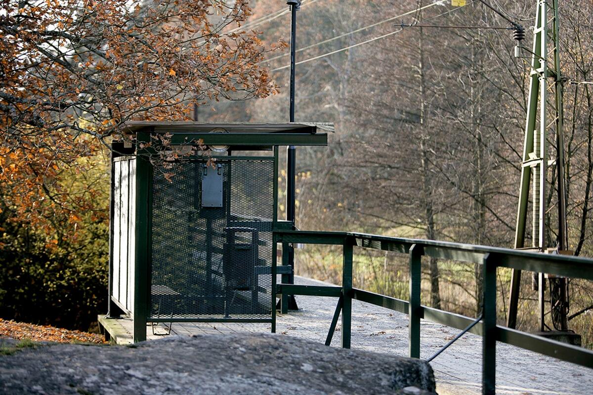 Österviks station. Hållplatsen ersatte 1902 den tidigare Lännerstasund. Foto 2009.