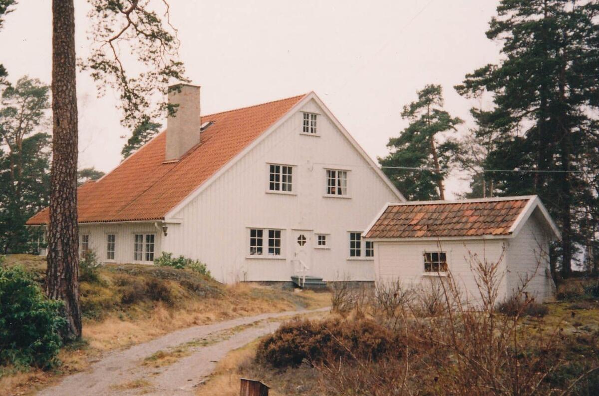 Villa på Marenvägen 55 på Älgö. Foto 1991.