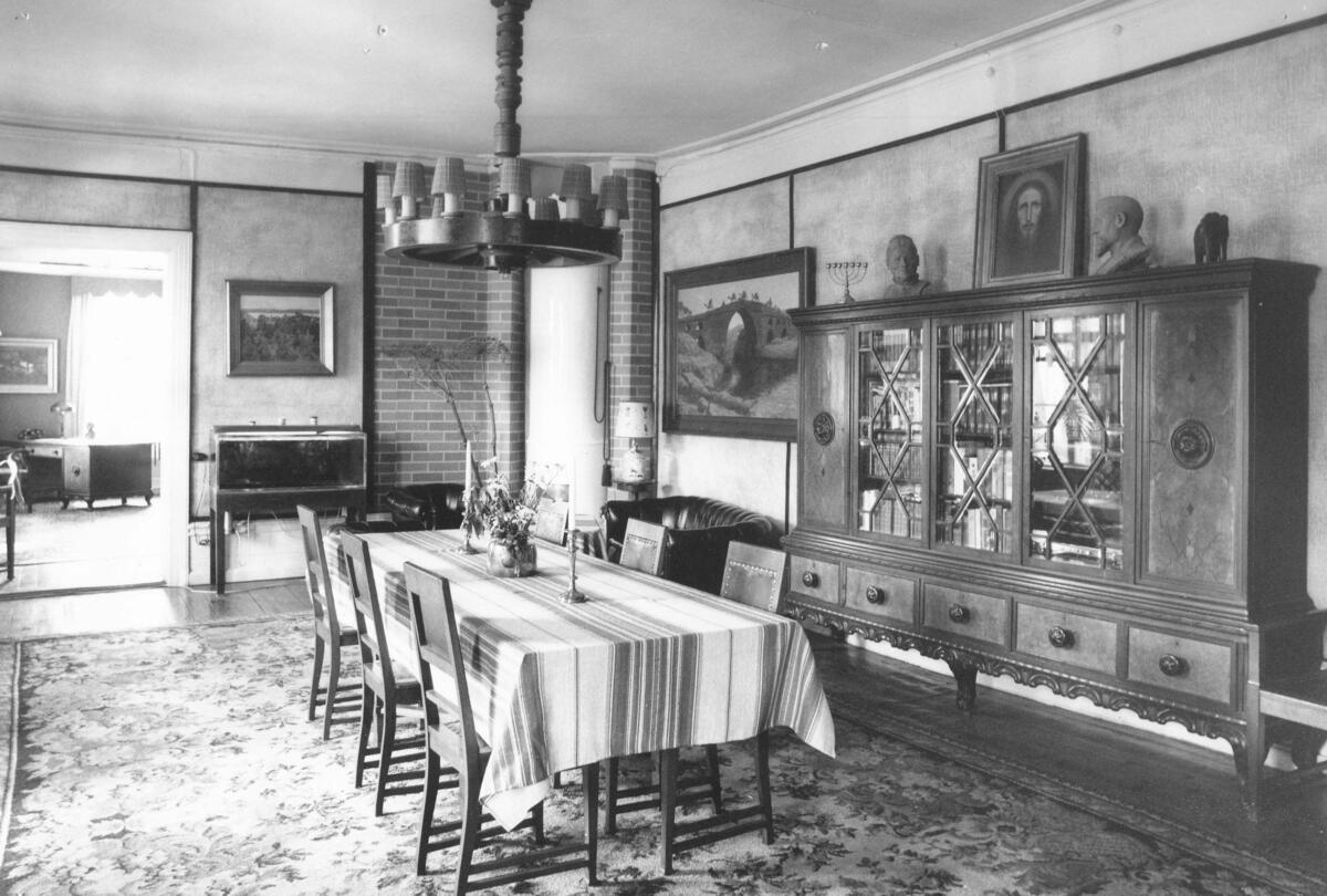 interiör Nacka gård 02 -Nacka lokalhistoriska arkiv / DigitaltMuseum