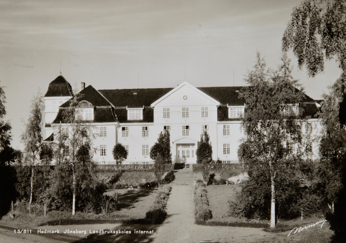 Postkort, Stange, Romedal, Jønsberg Landbruksskole, skolebygning, internatet