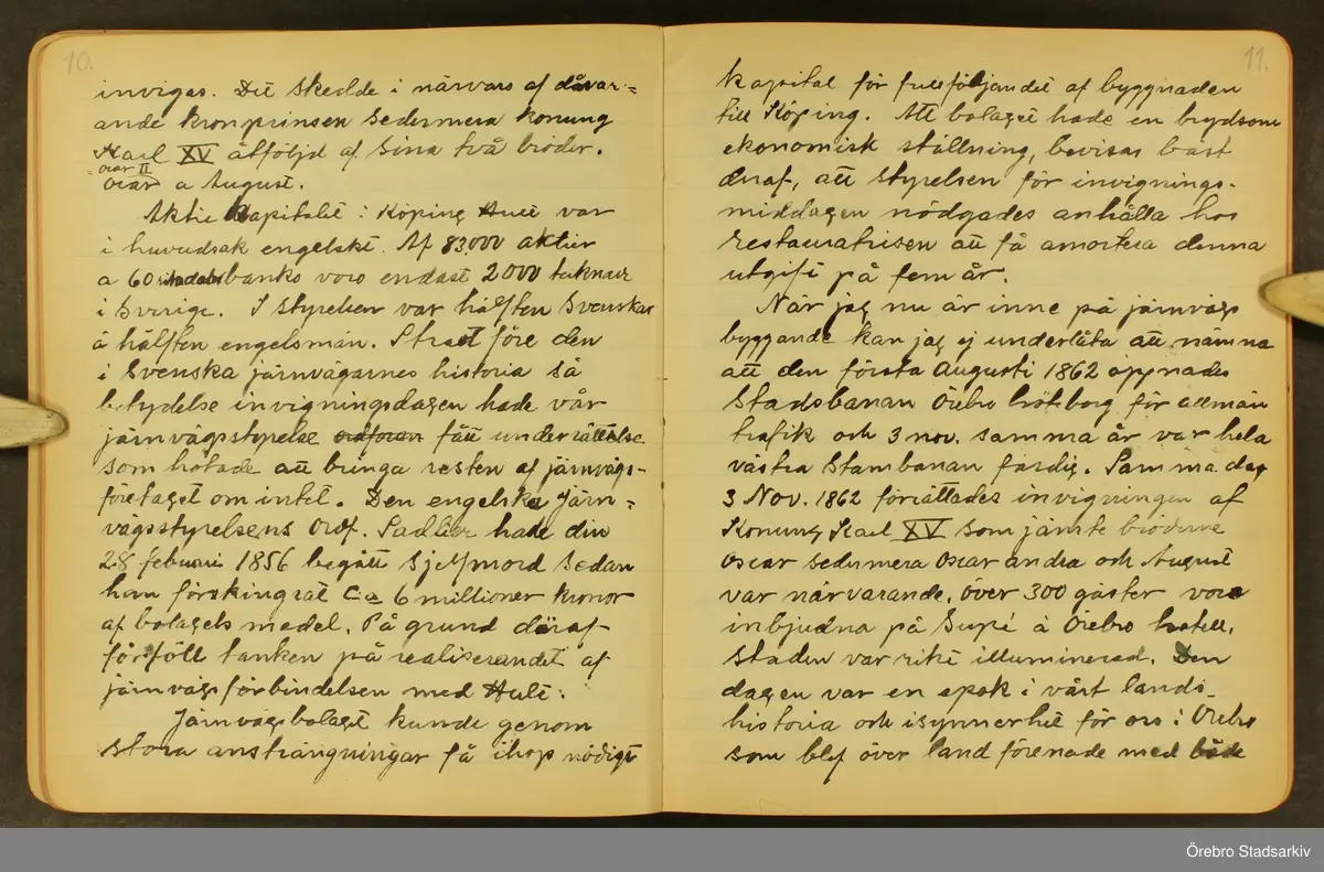 Byggmästare Per Karlssons anteckningar om Örebro stad, 1884-1935. Text på titelsidan "Härefter Örebro stads förändrade fysionomi tiden 1884 och därefter till och med 1935, sålunda 50 år".