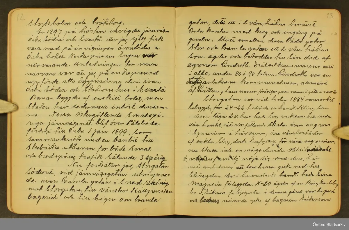 Byggmästare Per Karlssons anteckningar om Örebro stad, 1884-1935. Text på titelsidan "Härefter Örebro stads förändrade fysionomi tiden 1884 och därefter till och med 1935, sålunda 50 år".