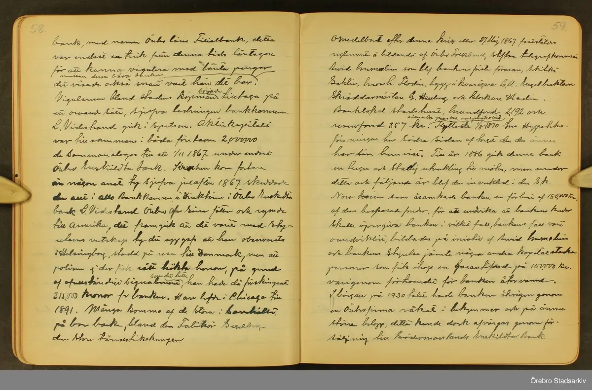 Byggmästare Per Karlssons anteckningar om Örebro stad, 1884-1935. Text på titelsidan "Härefter Örebro stads förändrade fysionomi tiden 1884 och därefter till och med 1935, sålunda 50 år".