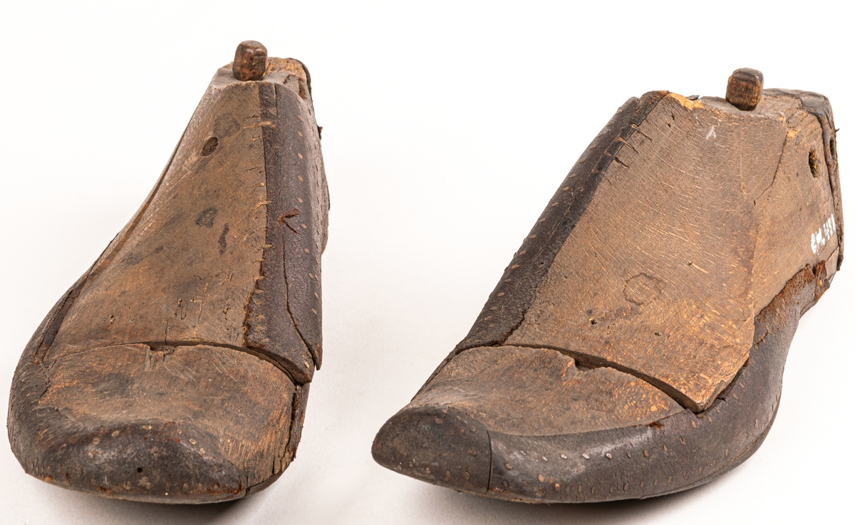 Träläster, 1 par, för skor.