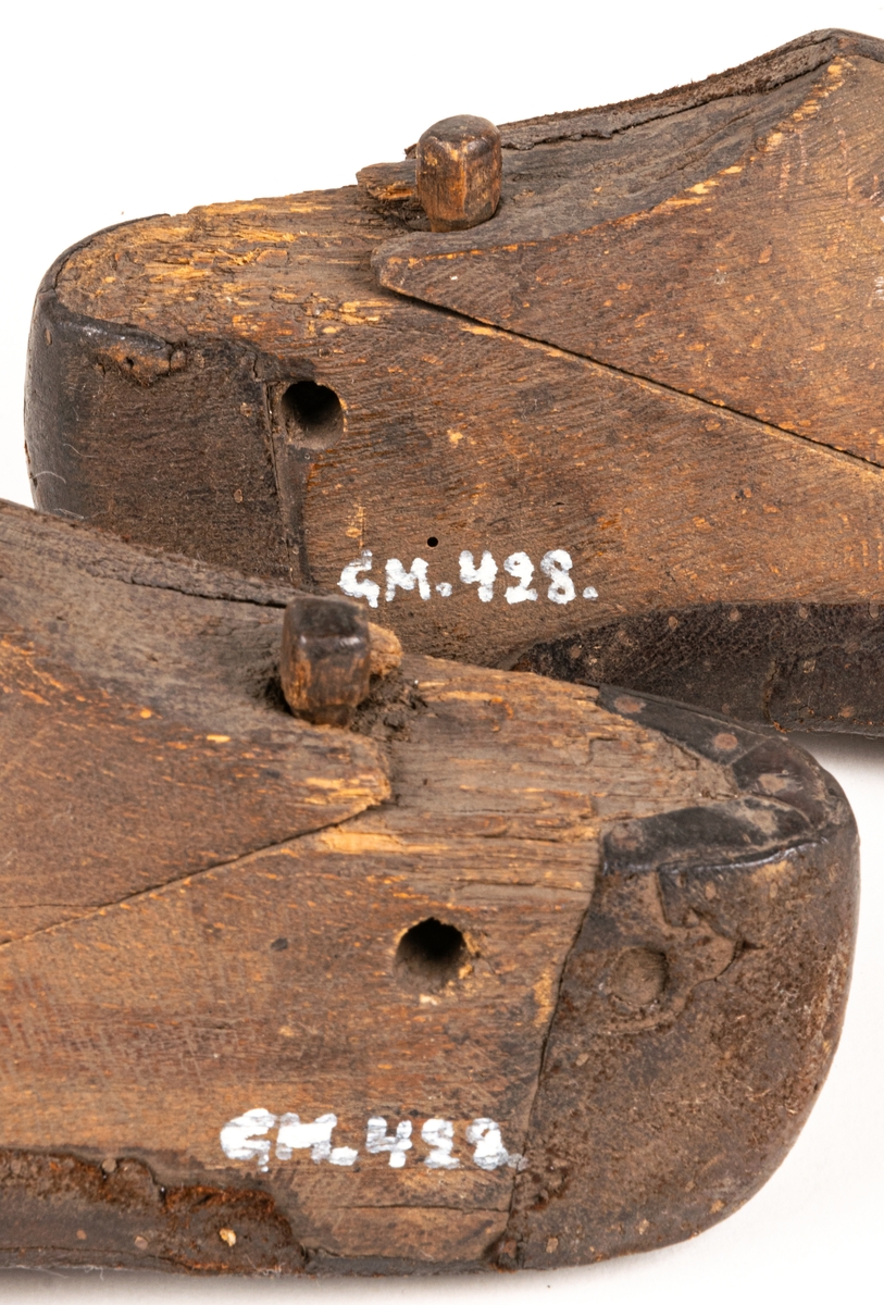 Träläster, 1 par, för skor.