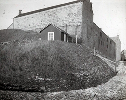 Enligt notering: "Varbergs Fästning Med Byggnader"