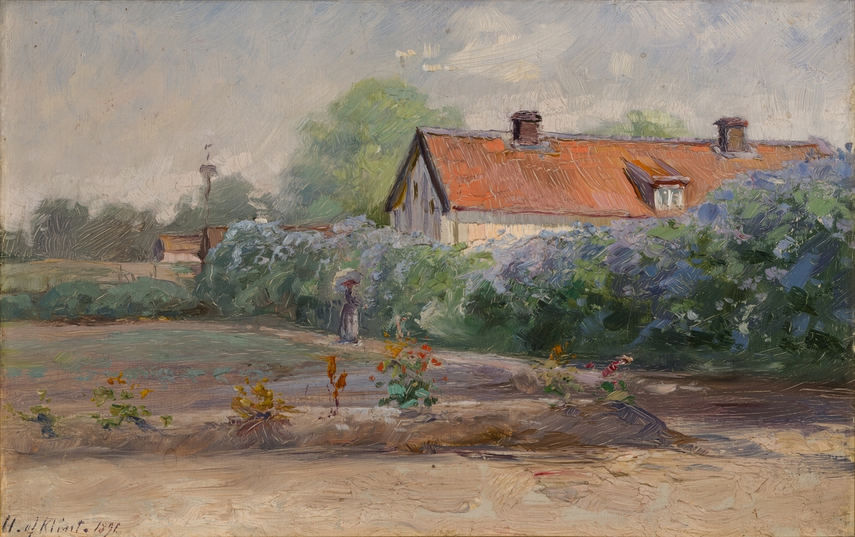 Till höger bakom gröna träd en vit, lång byggnad, till vänster en trädgård, vari en dam promenerar med ett parasoll; i bakgrunden trädkulisser