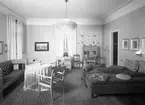 Hemma hos häradshövding Lundström på Älvgatan 19, dvs Grevegården, 1937. Av bilderna att döma omfattade lägenheten hela övre våningsplanet.